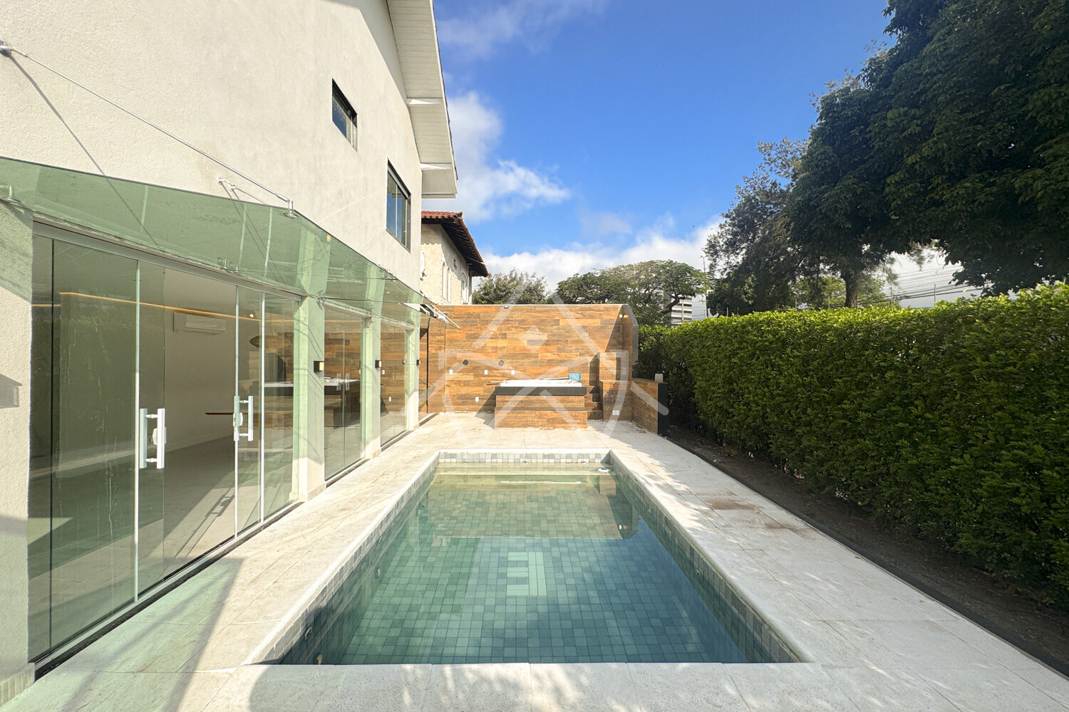 Casa Em Condomínio Com 4 Quartos - Barra da Tijuca, RJ