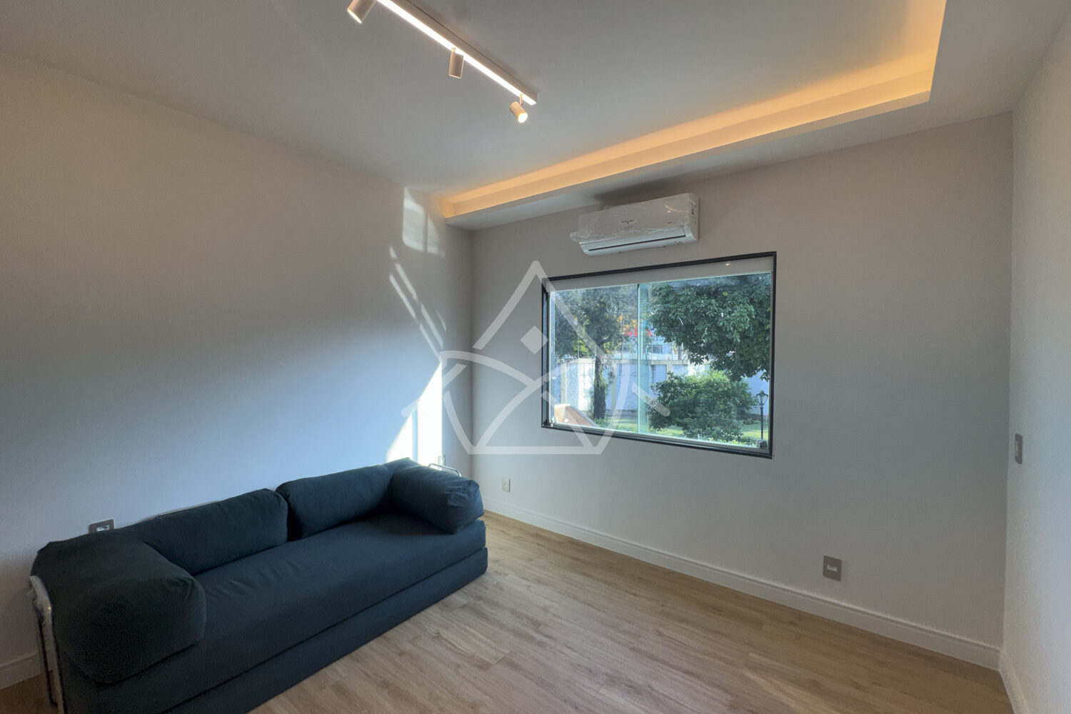 Casa Em Condomínio Com 4 Quartos - Barra da Tijuca, RJ
