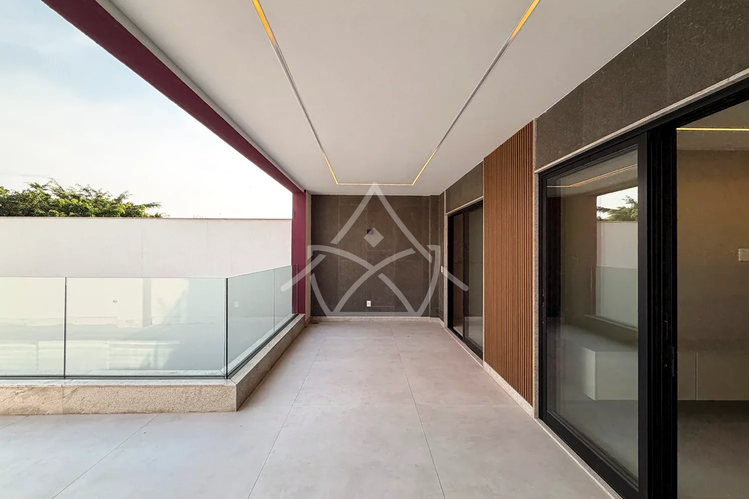 Casa Triplex Oferece Ambientes Amplos - Barra Tijuca, RJ