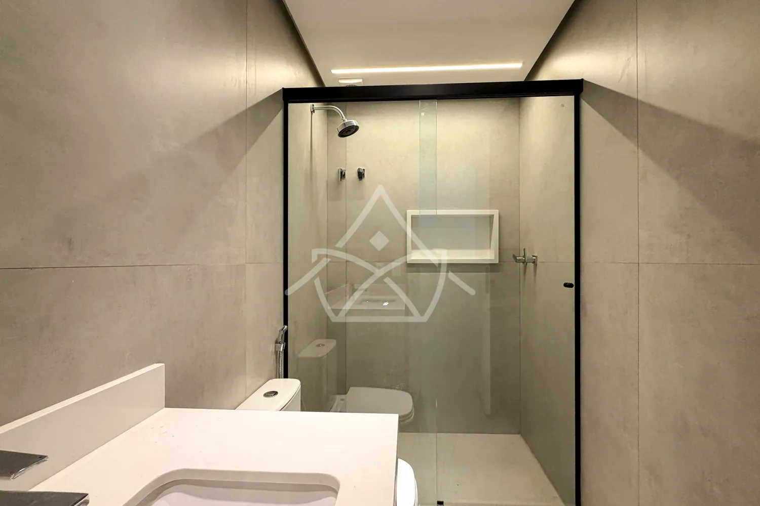 Casa Triplex Oferece Ambientes Amplos - Barra Tijuca, RJ