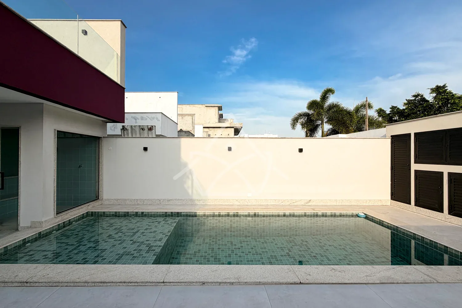 Casa Triplex Oferece Ambientes Amplos - Barra Tijuca, RJ