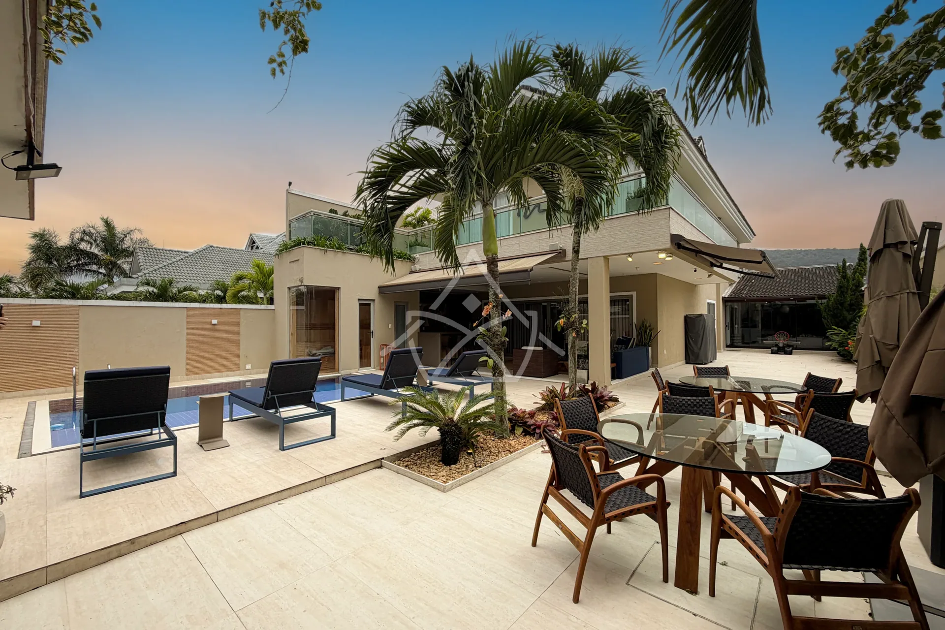 Casa Triplex com 3 Suítes - Recreio dos Bandeirantes, RJ