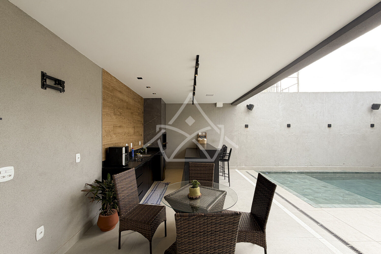 casa contemporânea no Recreio dos Bandeirantes