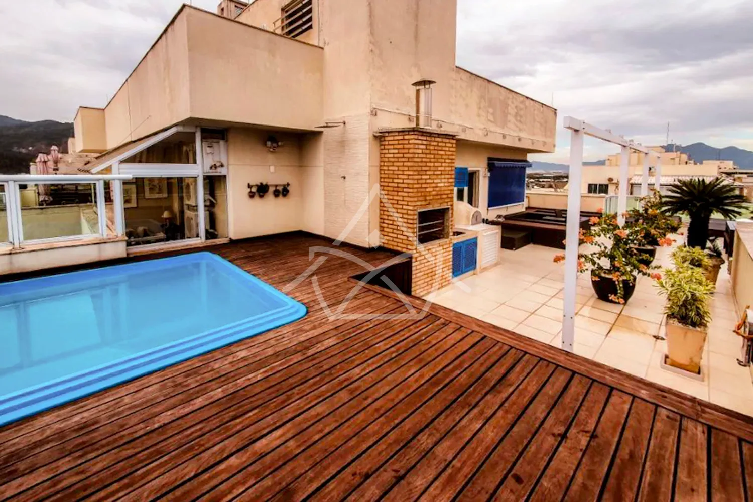 Cobertura Duplex com 3 Suítes - Barra da Tijuca, RJ