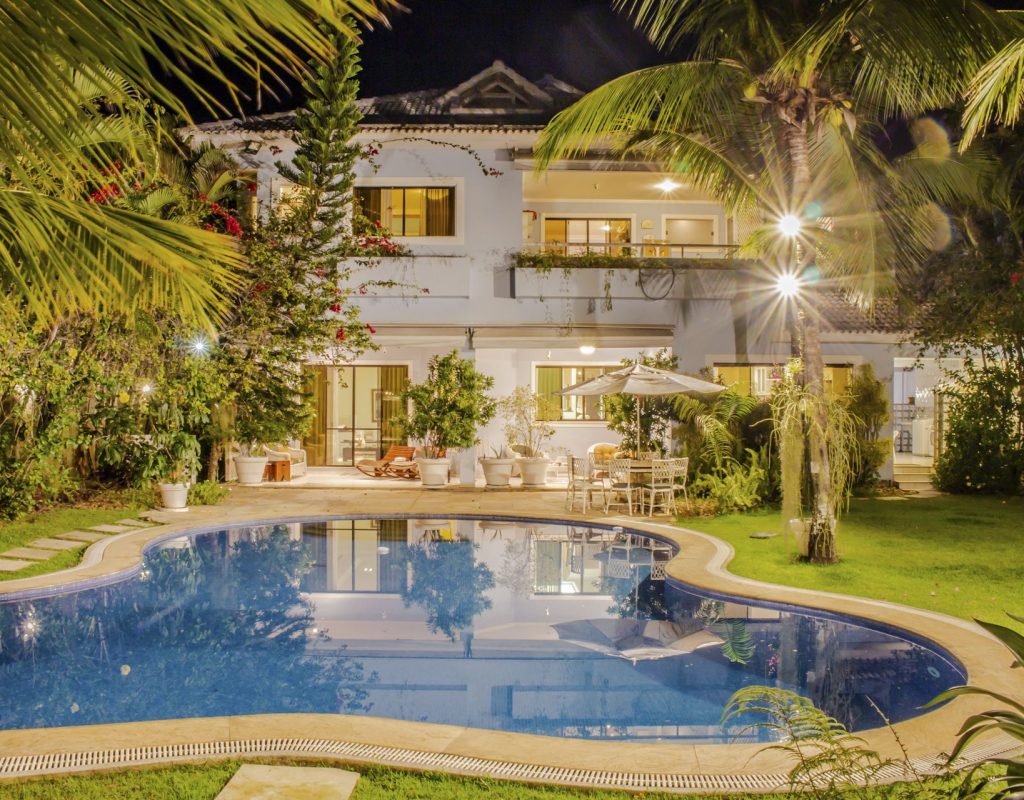 Mansão com 7 Quartos na Barra da Tijuca