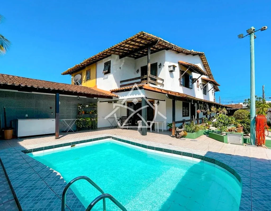Casa com Piscina no Recreio dos Bandeirantes