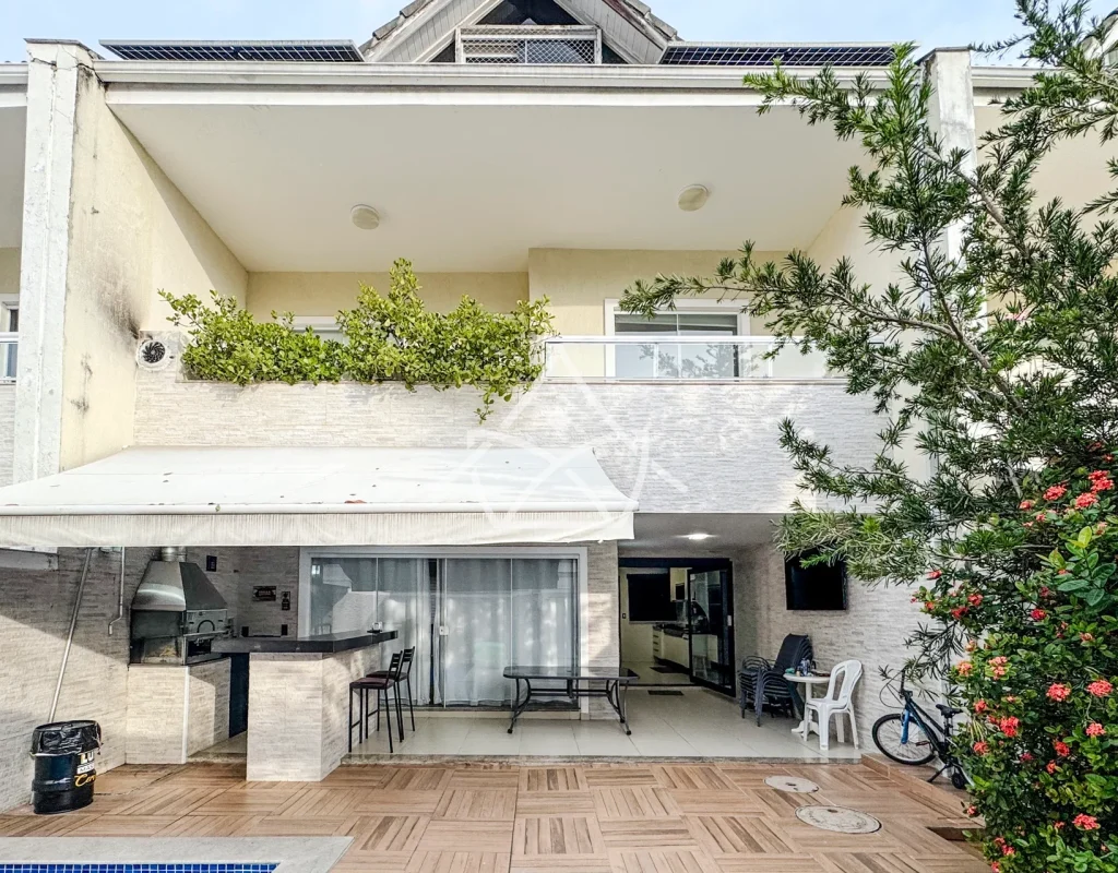 Casa com Poço Artesiano no Recreio dos Bandeirantes