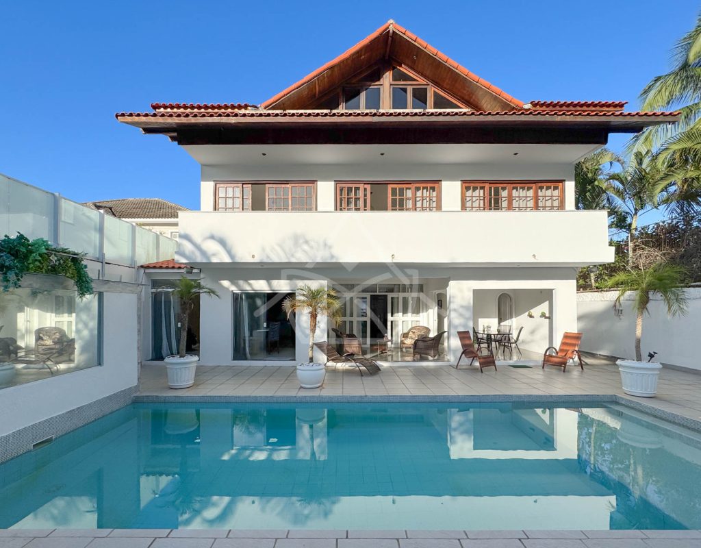 Casa à Venda no Maramar