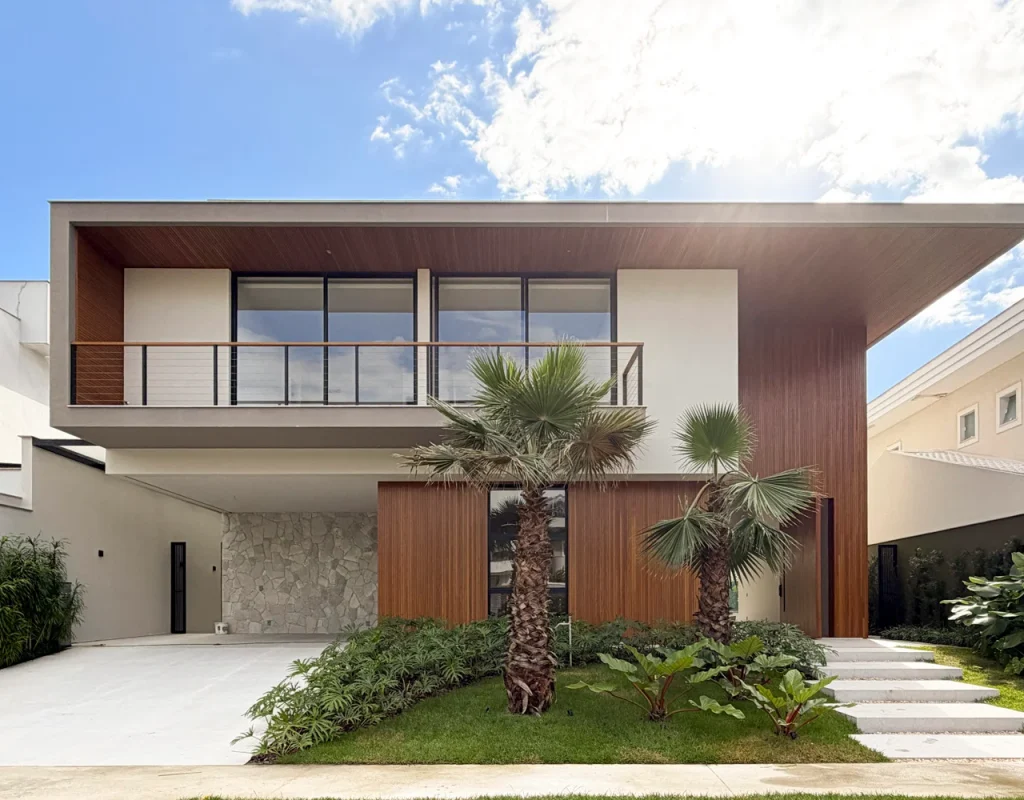 Casa Triplex com Elevador