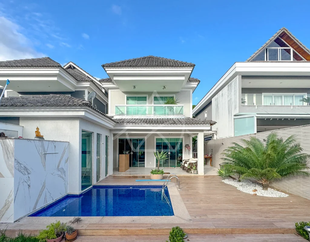 Casas com 4 Quartos