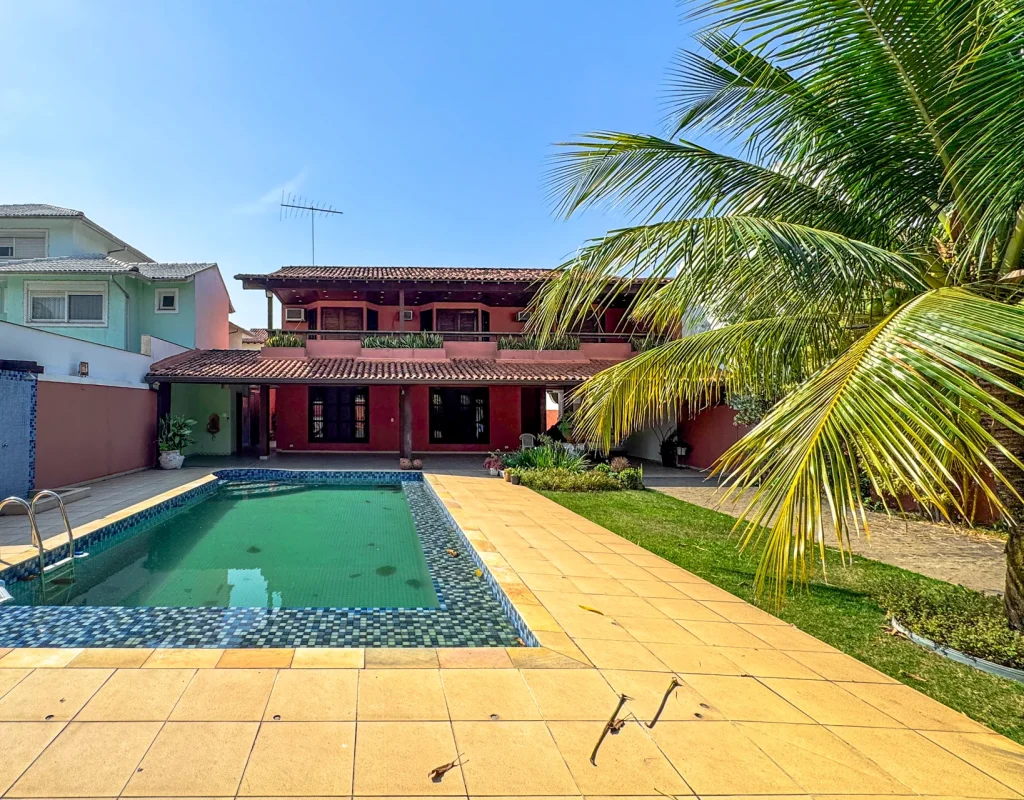 Casa com Churrasqueira e Forno de Pizza na Barra da Tijuca