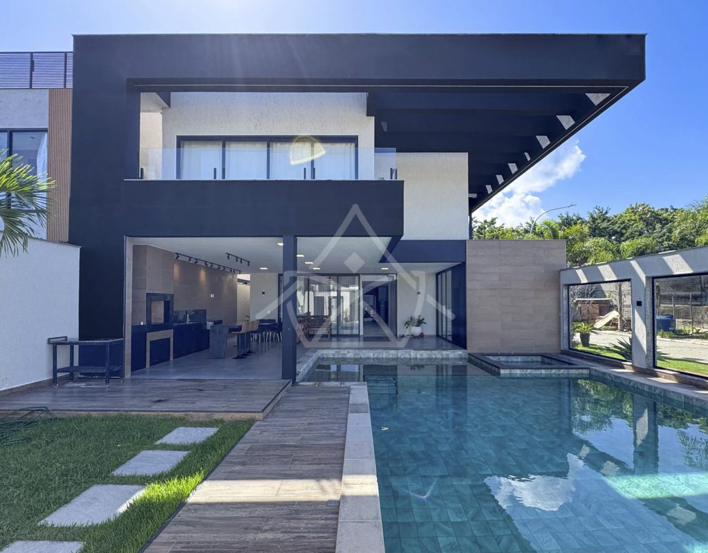 Casa no Parque das Palmeiras à Venda