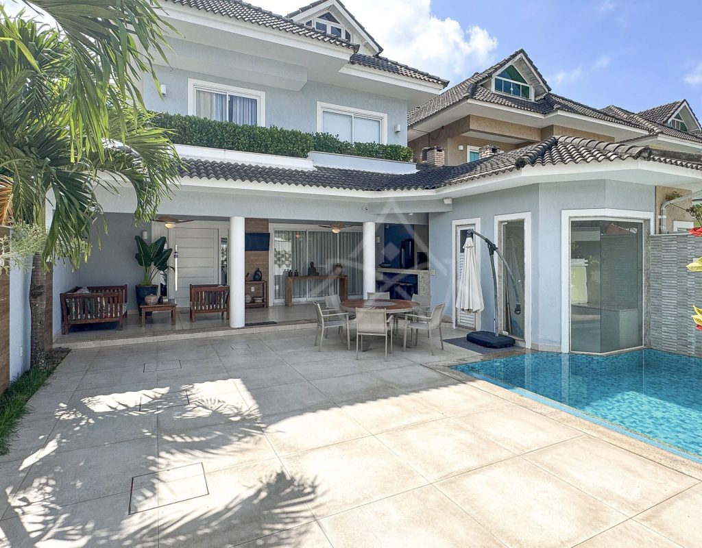 Casa á Venda no Green Place, no Recreio dos Bandeirantes - RH1499