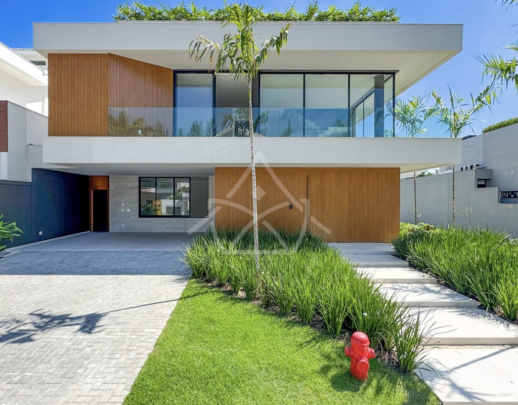 Casa no Del Lago À Venda na Barra da Tijuca