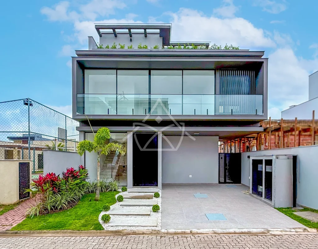 marca_casa-com-amplo-salao.webp